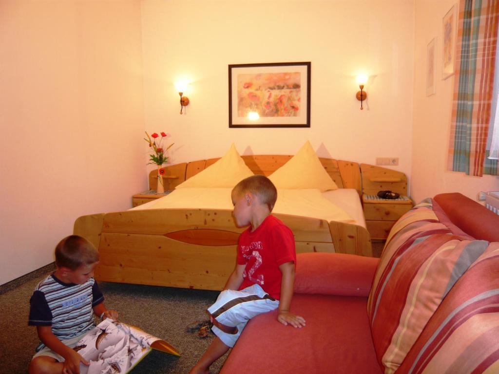 Ferienhaus Ahorn Neustift im Stubaital Rum bild